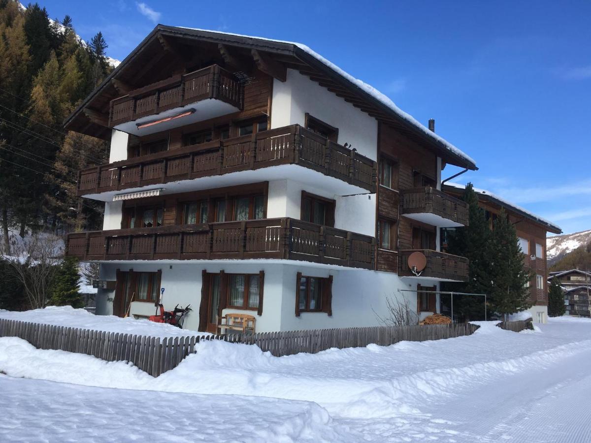 Free Cable Car & Bus In The Summer Haus L'Oree Saas-Grund Bagian luar foto