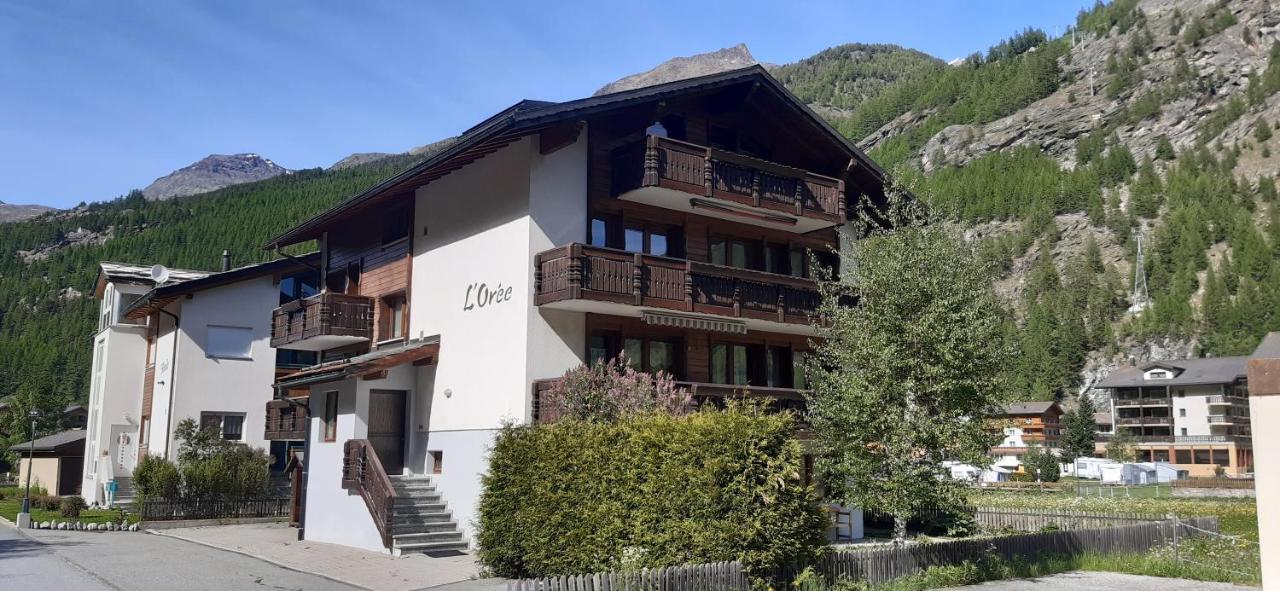 Free Cable Car & Bus In The Summer Haus L'Oree Saas-Grund Bagian luar foto