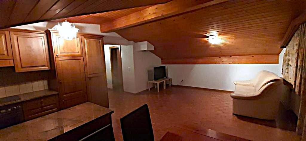 Free Cable Car & Bus In The Summer Haus L'Oree Saas-Grund Bagian luar foto